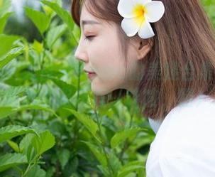 魅妍社 – 大白兔emma的美腿合集：分享我的心路历程（咳咳，腿）