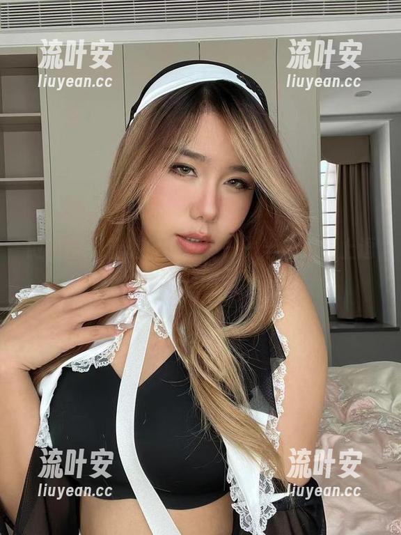 黑饱宝 微密圈 - 黑饱宝的写真——当自拍遇上逗比,我的天!